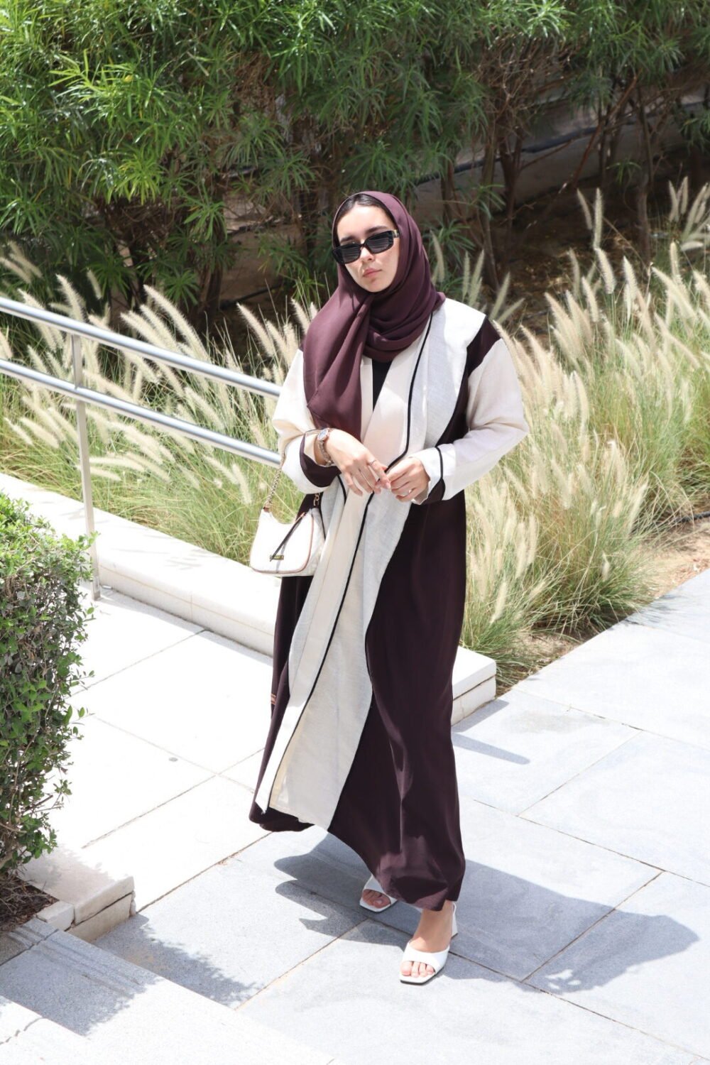 HL115 - Summer Linen Abaya